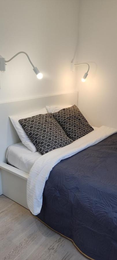 Be My Guest- Fontany Luxury Apartment Metro Wi-Fi Free Parking Zone وارسو المظهر الخارجي الصورة