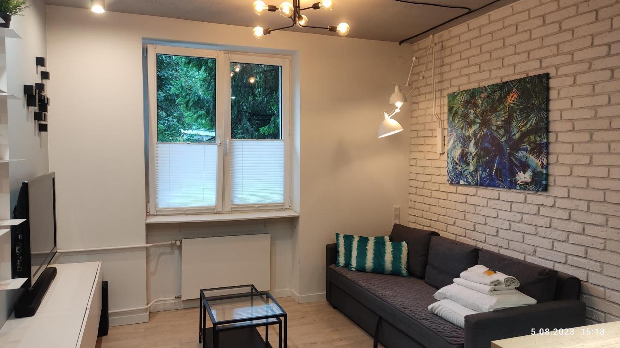 Be My Guest- Fontany Luxury Apartment Metro Wi-Fi Free Parking Zone وارسو المظهر الخارجي الصورة
